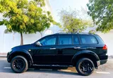 MITSUBISHI PAJERO SPORT 2011