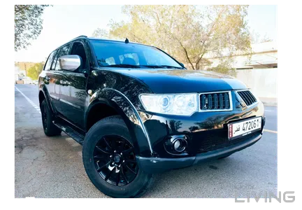 Mitsubishi Pajero Sport  2011
