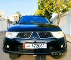 ميتسوبيشي باجيرو سبورت 2011