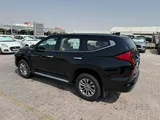 MONTERO SPORT 2023 V6