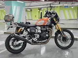Triumph xe scrambler 2022 like brand new
