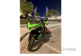 ك Kawasaki Ninja 400