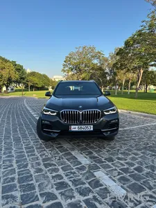 BMW X5  2021