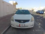 Nisan Altima Neat and clean condition