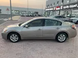 Nissan Altima in perfect condition 2012 model
