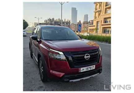 Nissan Pathfinder Platinum 2024