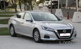 Nissan Altima  / 2.5 L