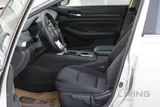 Nissan Altima  / 2.5 L