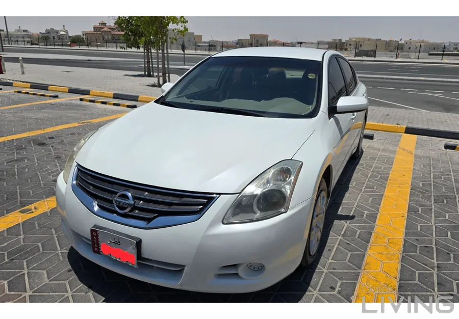 Nissan Altima 2012 — QatarLiving