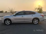 Nissan Altima 2015 SL - Very Well Maintained
