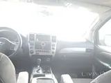 Nissan Armada