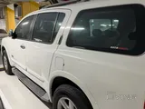 Nissan armada SE V8- 84000 KM