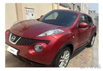 Nissan Juke SV 2012