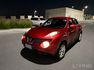 Nissan Juke SV 2014
