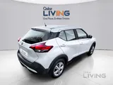Nissan Kicks 2020 V4
