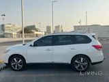 Nissan pathfinder