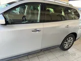 Nissan Pathfinder 2014. Istimara till April 2027