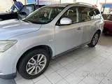 Nissan Pathfinder 2014. Istimara till April 2027