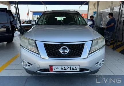 Nissan Pathfinder SL 2014