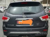Nissan Pathfinder 2014 SV (Single owner- Lady) Moving out sale