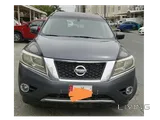 Nissan Pathfinder 2014 SV (Single owner- Lady) Moving out sale