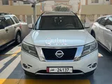 Nissan Pathfinder 2015 Model