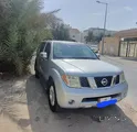 Nissan Pathfinder LE 2010 - 7 Seats, Leather Interior, 4WD