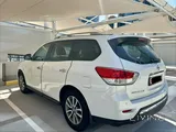 Nissan Pathfinder registered in 2015