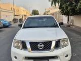 Nissan pathfinder SE 2015