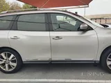 Nissan Pathfinder SL