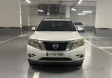 Nissan Pathfinder SV