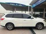 Nissan Pathfinder SV 2016 Excellent Condition 7 Seats V6