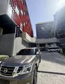 نيسان باترول بلاتينيوم رمادي معدني V8