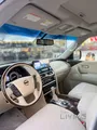 نيسان باترول بلاتينيوم رمادي معدني V8