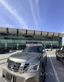 نيسان باترول بلاتينيوم رمادي معدني V8