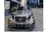 نيسان باترول بلاتينيوم رمادي معدني V8