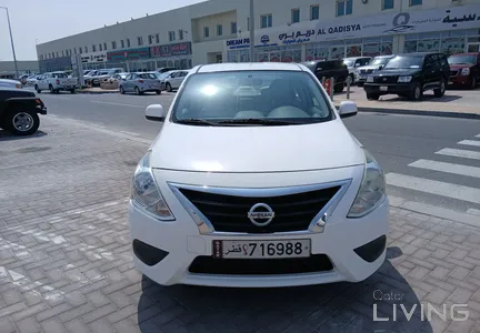 Nissan Sunny  2022