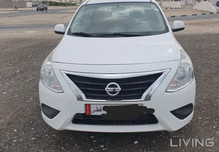 Nissan Sunny  2022