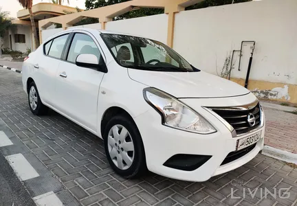 Nissan Sunny  2023