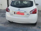 Nissan Tida hatch back 2014