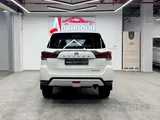 Nissan Xterra Titanium 2023 V4