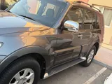 Pajero low km