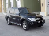 Perfect Condition Mitsubishi Pajero 2014