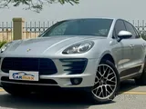Porches Macan