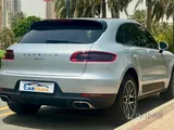Porches Macan