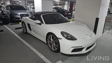 Porsche Cayman 718 2019
