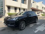 Porsche cayenne (Warranty until August 2027)