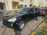 Porsche cayenne 2009