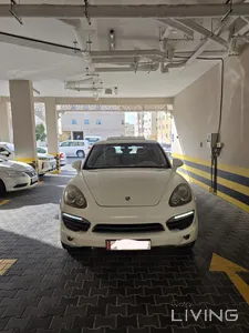 Porsche Cayenne S 2011