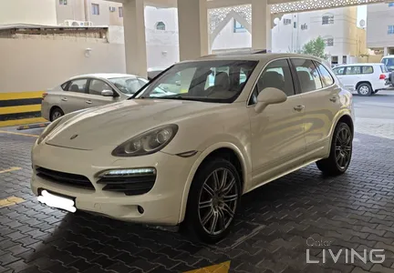 Porsche Cayenne S 2011